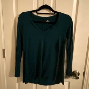 Emerald green Hollister v-neck